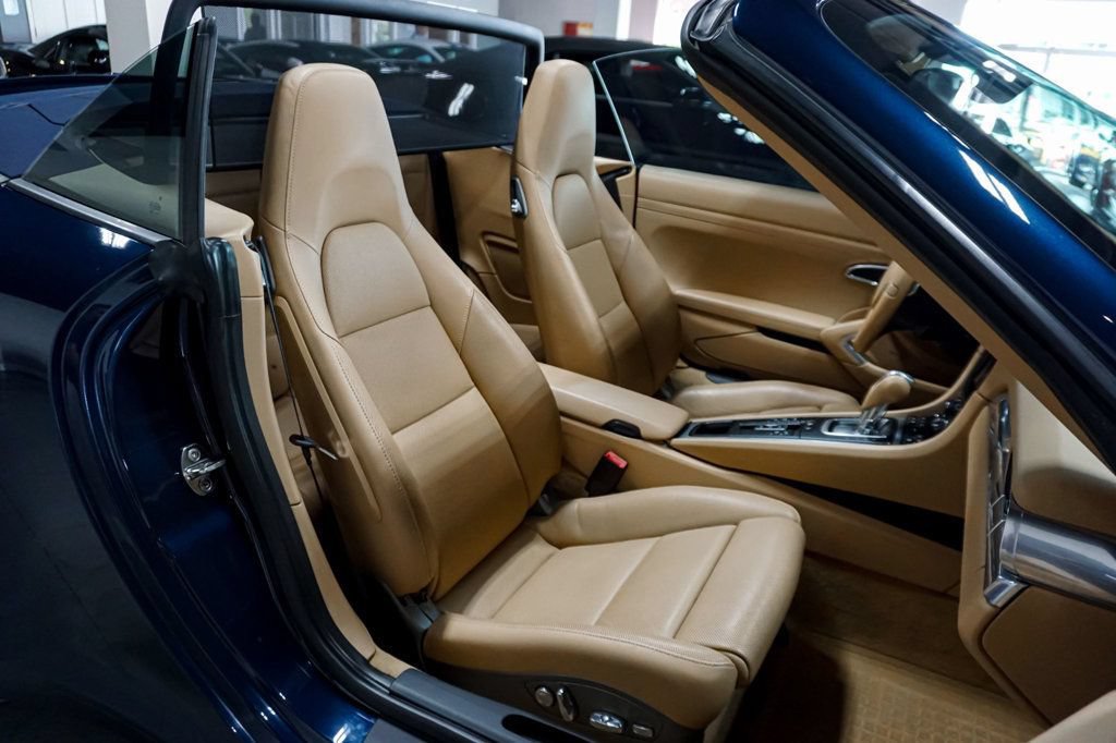 Used 2013 Porsche 911 Carrera RWD image 39