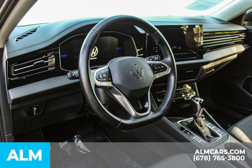 Used 2025 Volkswagen Jetta S FWD image 29
