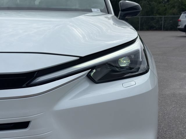 New 2026 Lexus TX 500h AWD image 9