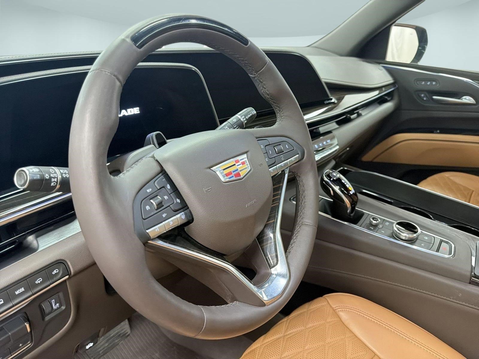 Used 2024 Cadillac Escalade ESV Sport w/ LPO, ONYX Package image 18