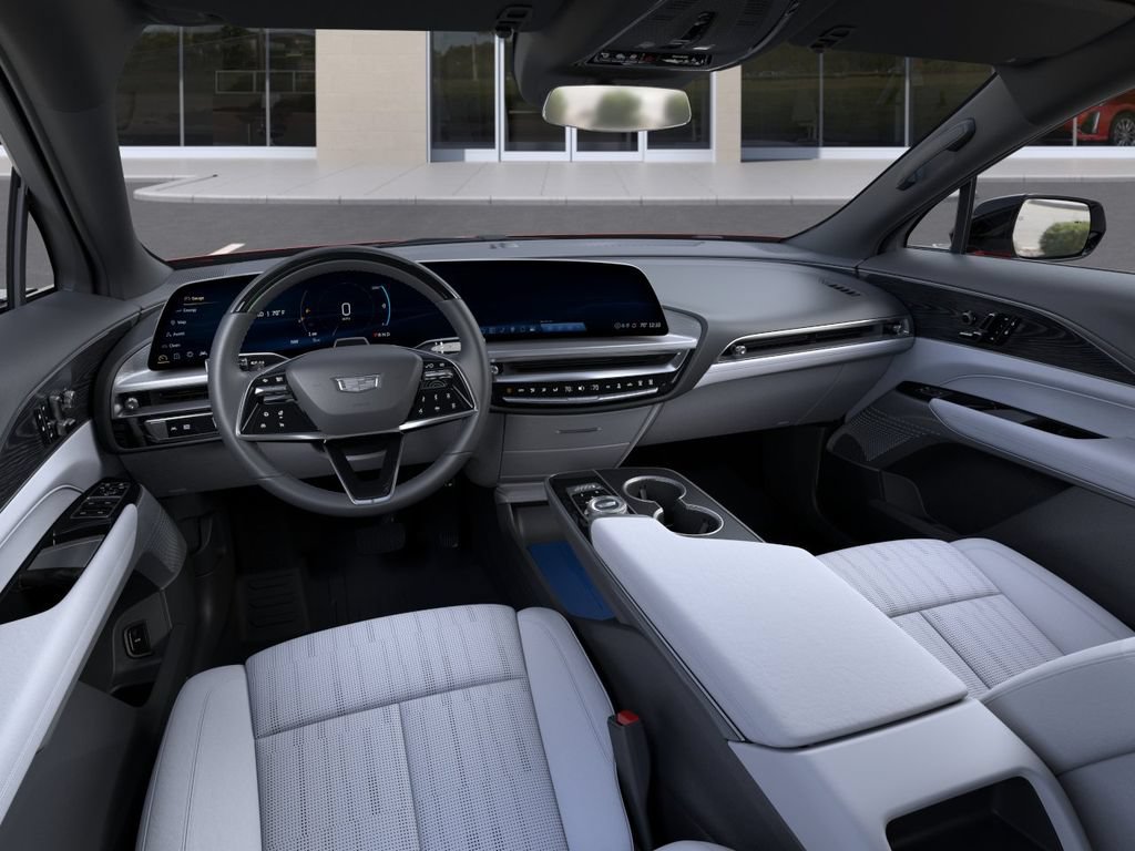 New 2026 Cadillac Lyriq Luxury w/ LPO, Floor Liner Package AWD/4WD image 15