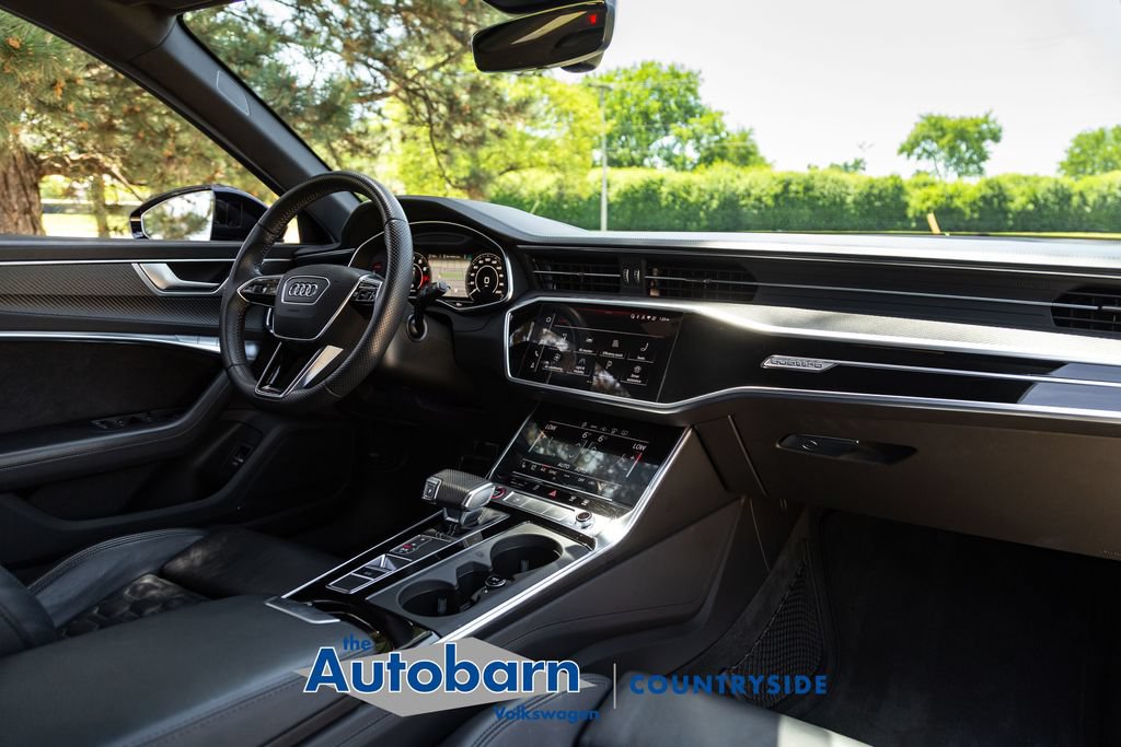 Used 2021 Audi RS 6 AWD/4WD image 28