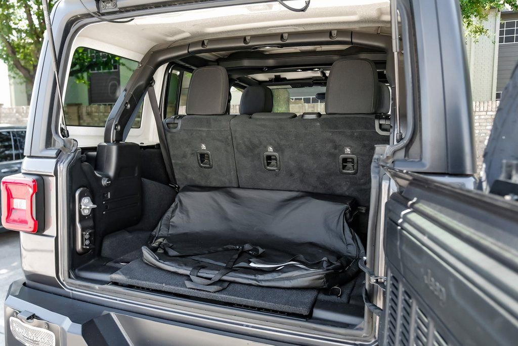 Used 2021 Jeep Wrangler Unlimited Willys image 64