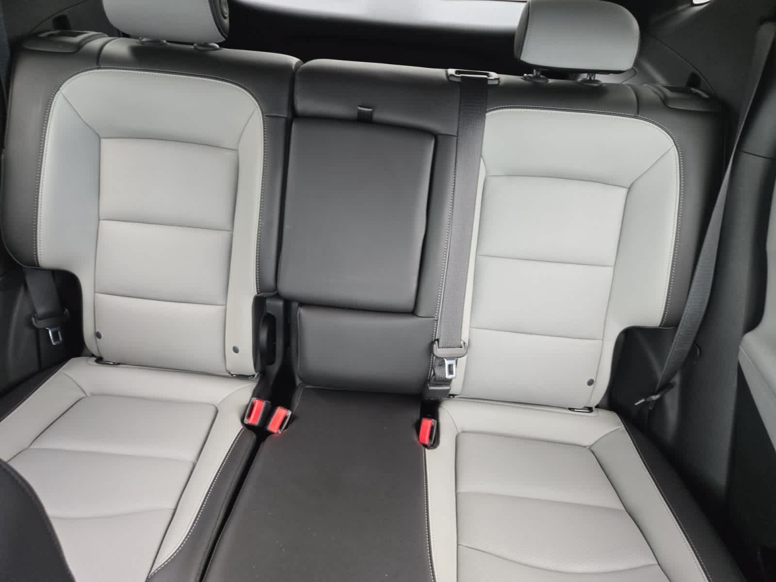 Used 2019 Chevrolet Equinox Premier FWD image 13