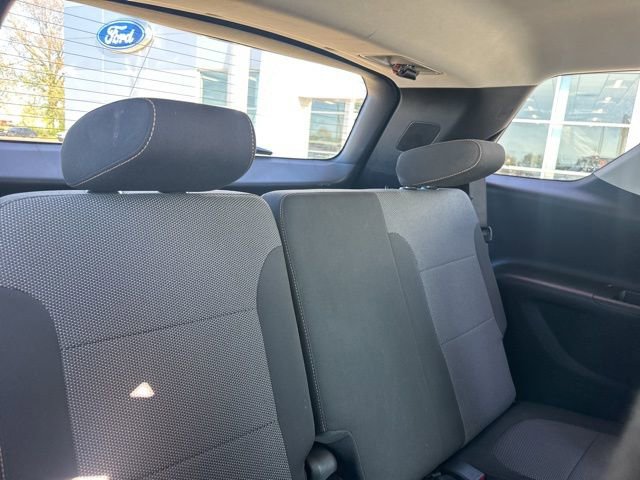 Used 2020 Chevrolet Traverse LT image 14