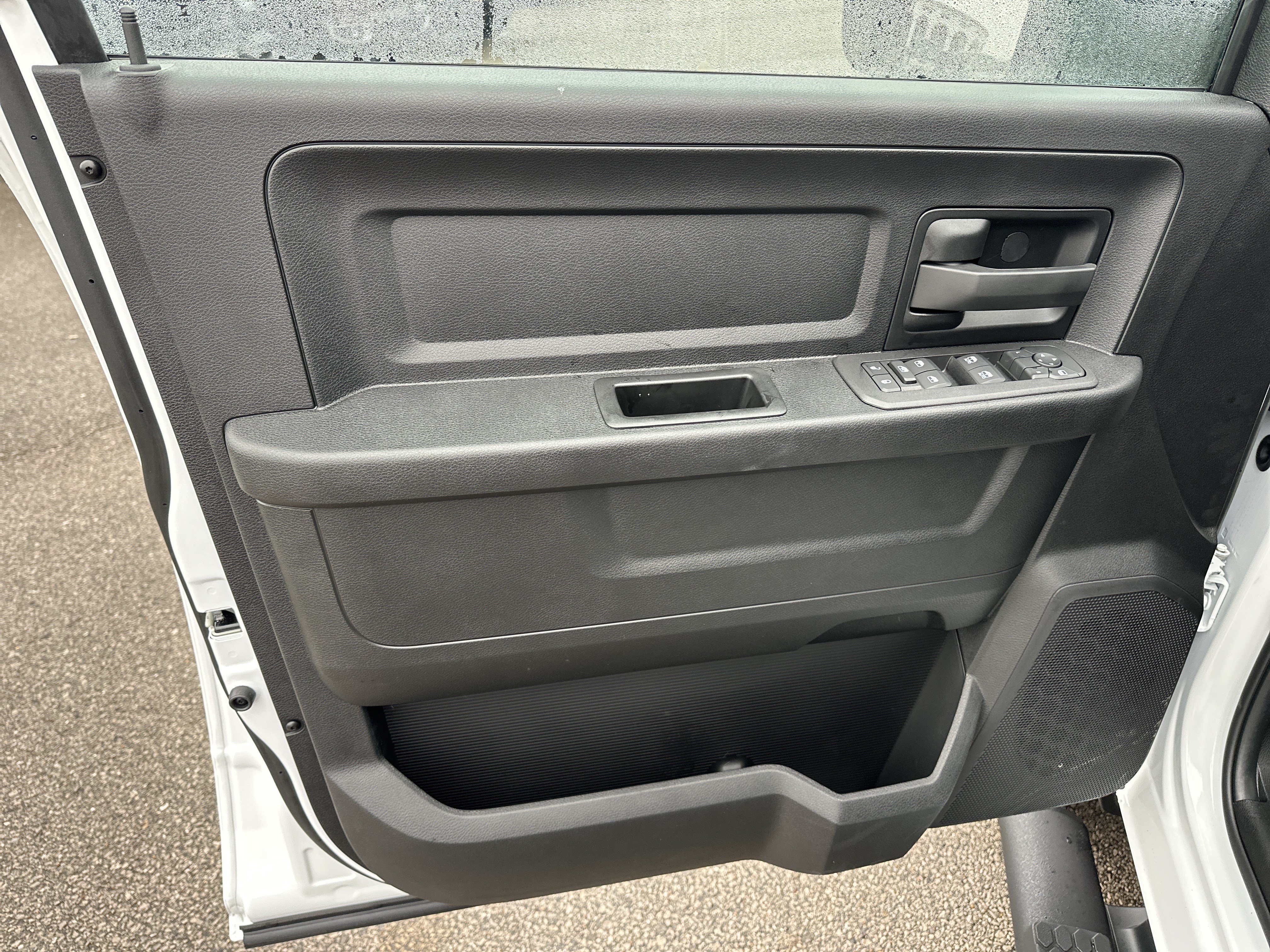 New 2026 RAM 2500 Tradesman AWD/4WD image 10