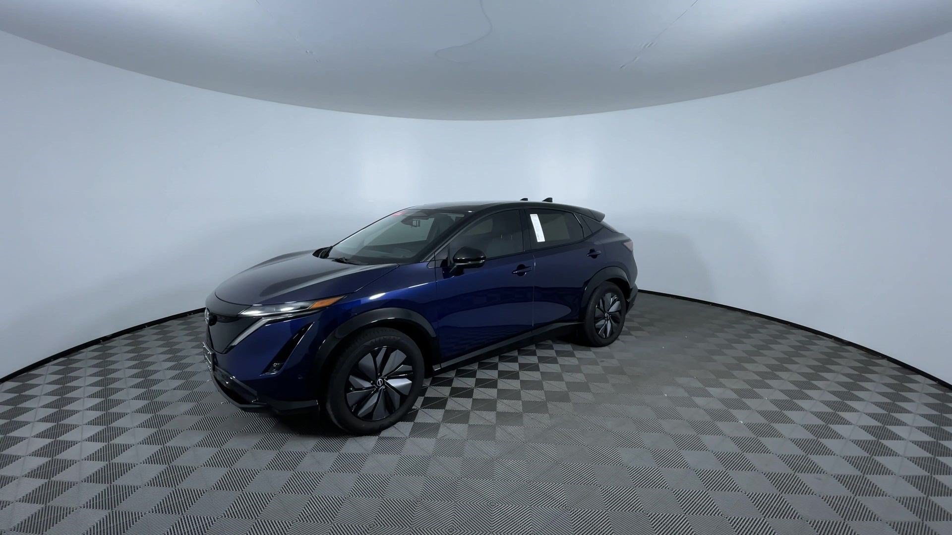 Certified 2024 Nissan Ariya AWD image 4