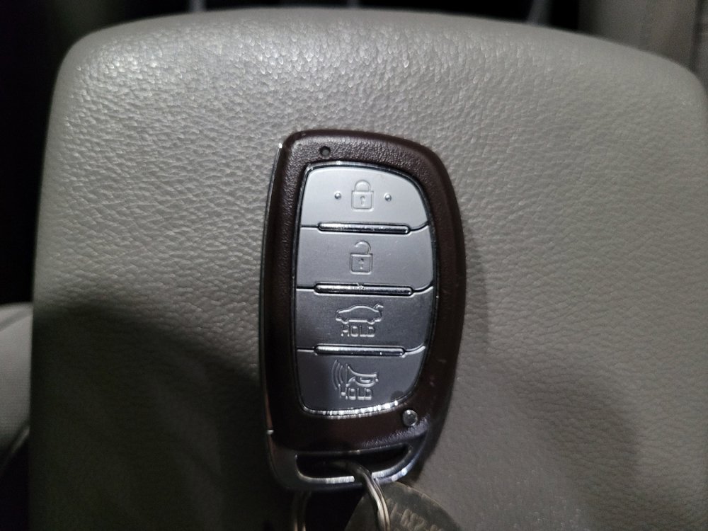 Used 2020 Hyundai Elantra Value Edition FWD image 32
