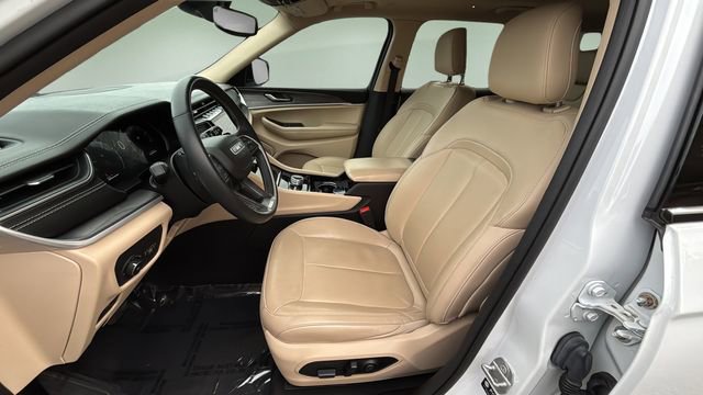 Used 2021 Jeep Grand Cherokee L Limited image 18