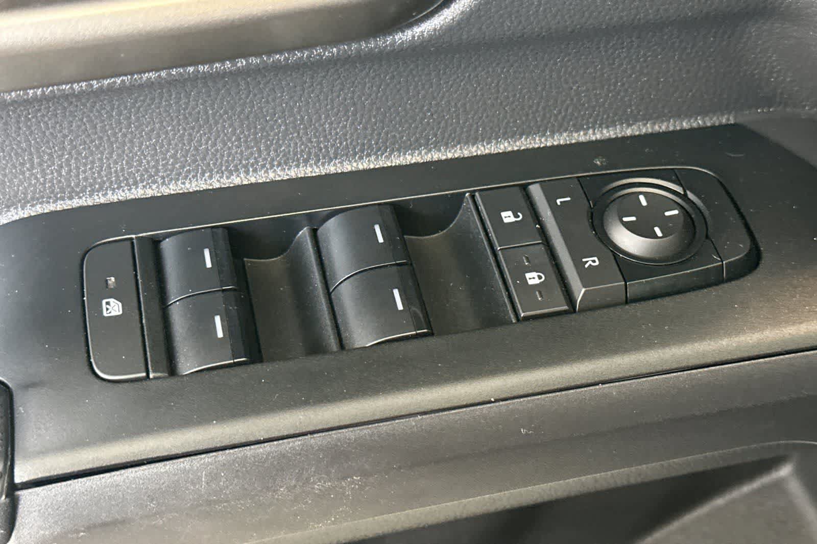 Used 2024 Toyota Tacoma TRD Off-Road AWD/4WD image 13