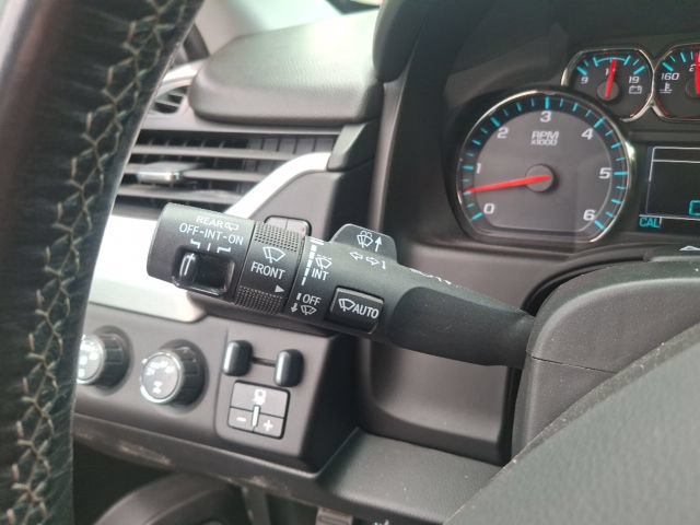 Used 2020 GMC Yukon SLE w/ SLE Value Package AWD/4WD image 16