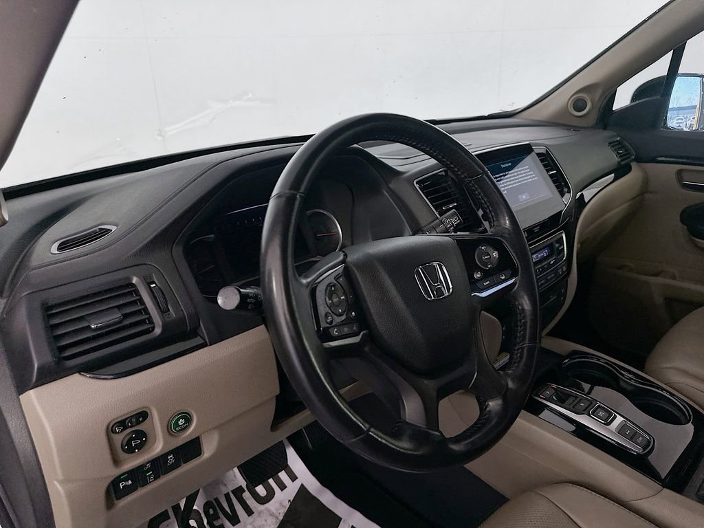 Used 2020 Honda Pilot Elite image 9