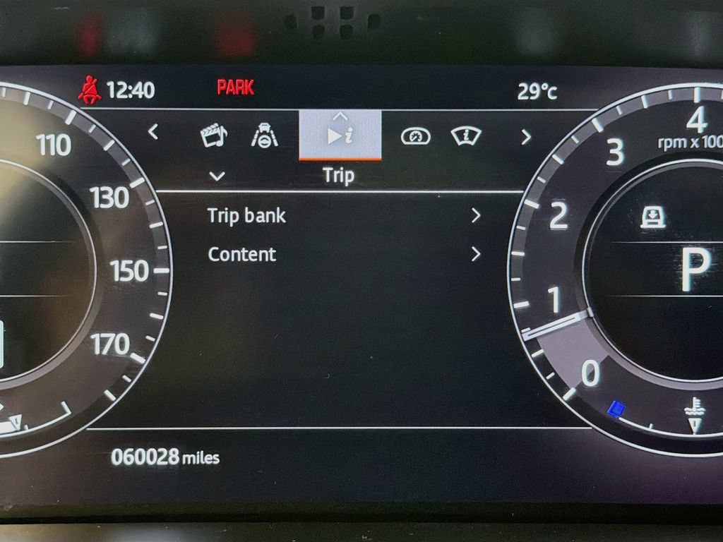 Used 2021 Land Rover Range Rover P525 Westminster Edition LWB AWD/4WD image 12