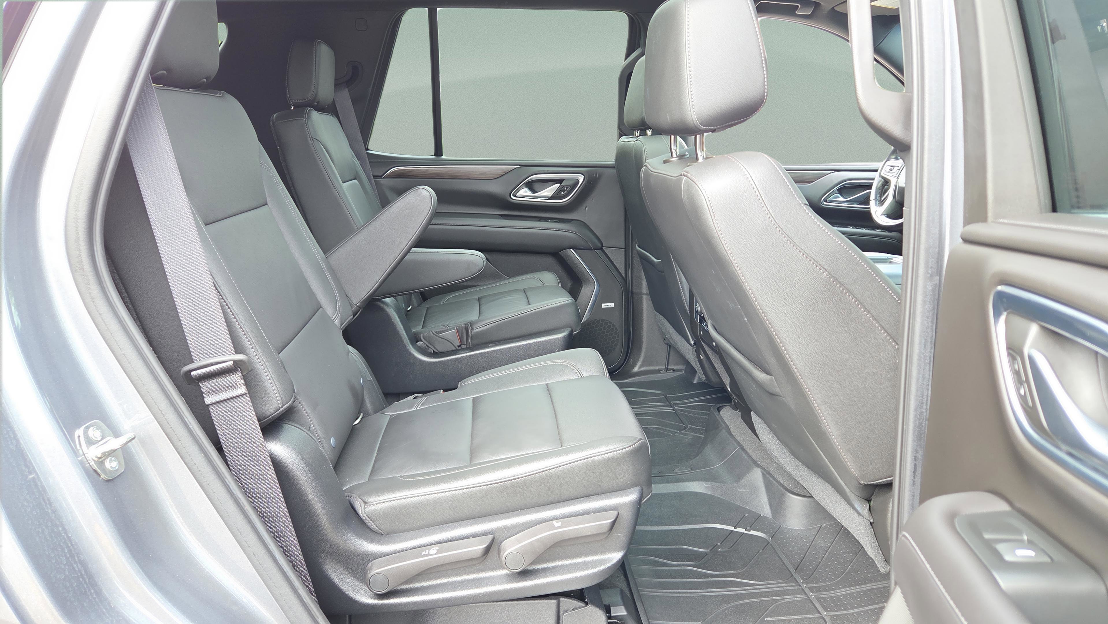 Used 2021 Chevrolet Tahoe LT AWD/4WD image 16