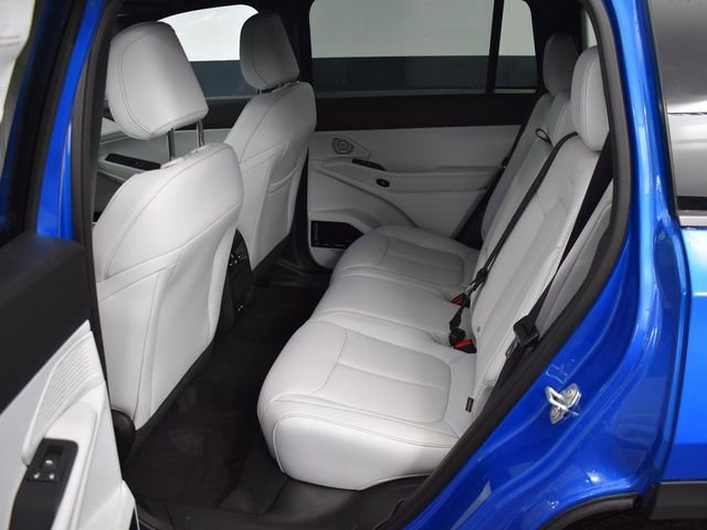 New 2026 Jeep Cherokee Limited image 32