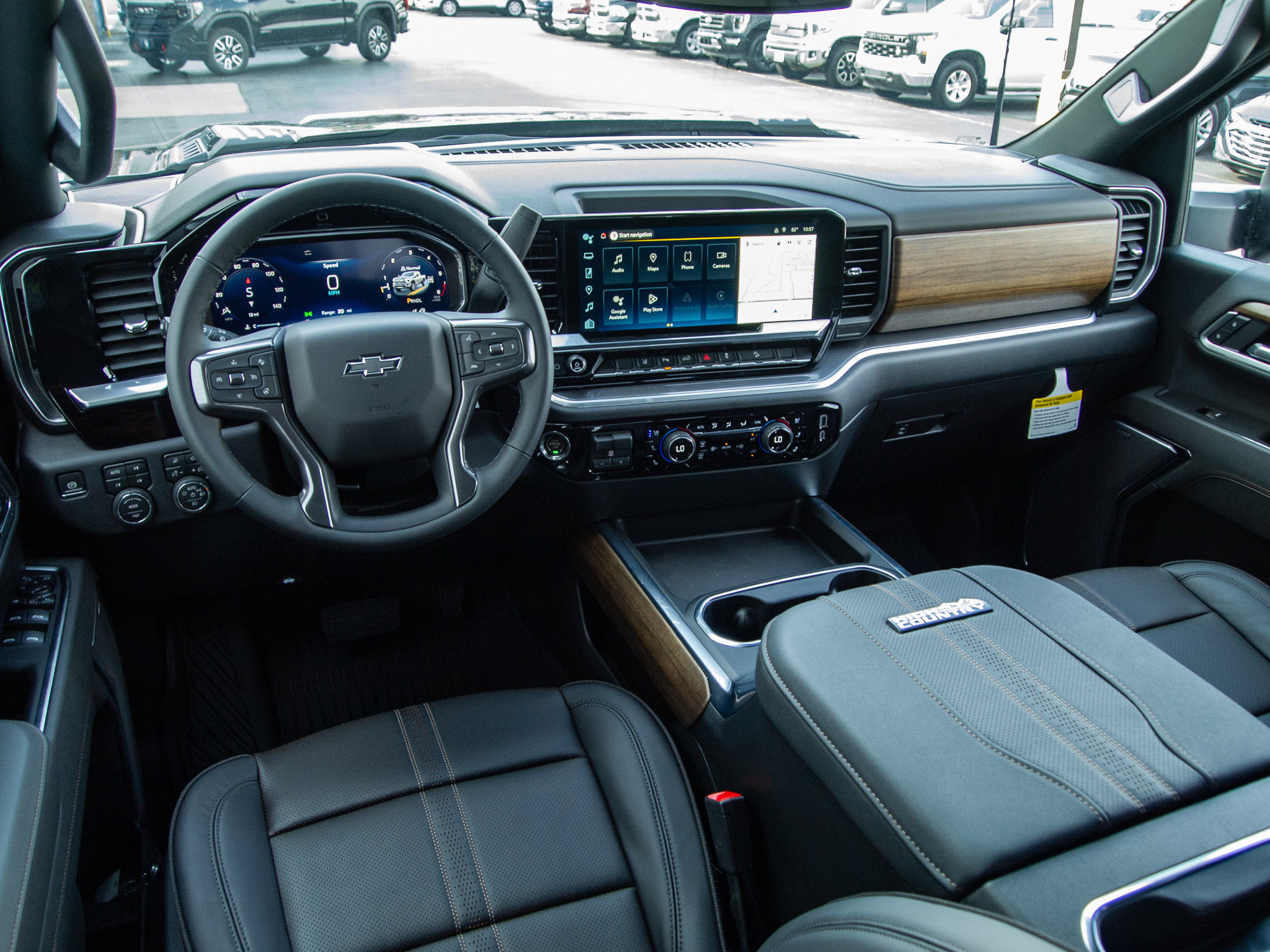 New 2026 Chevrolet Silverado 2500 High Country w/ Midnight Edition AWD/4WD image 25