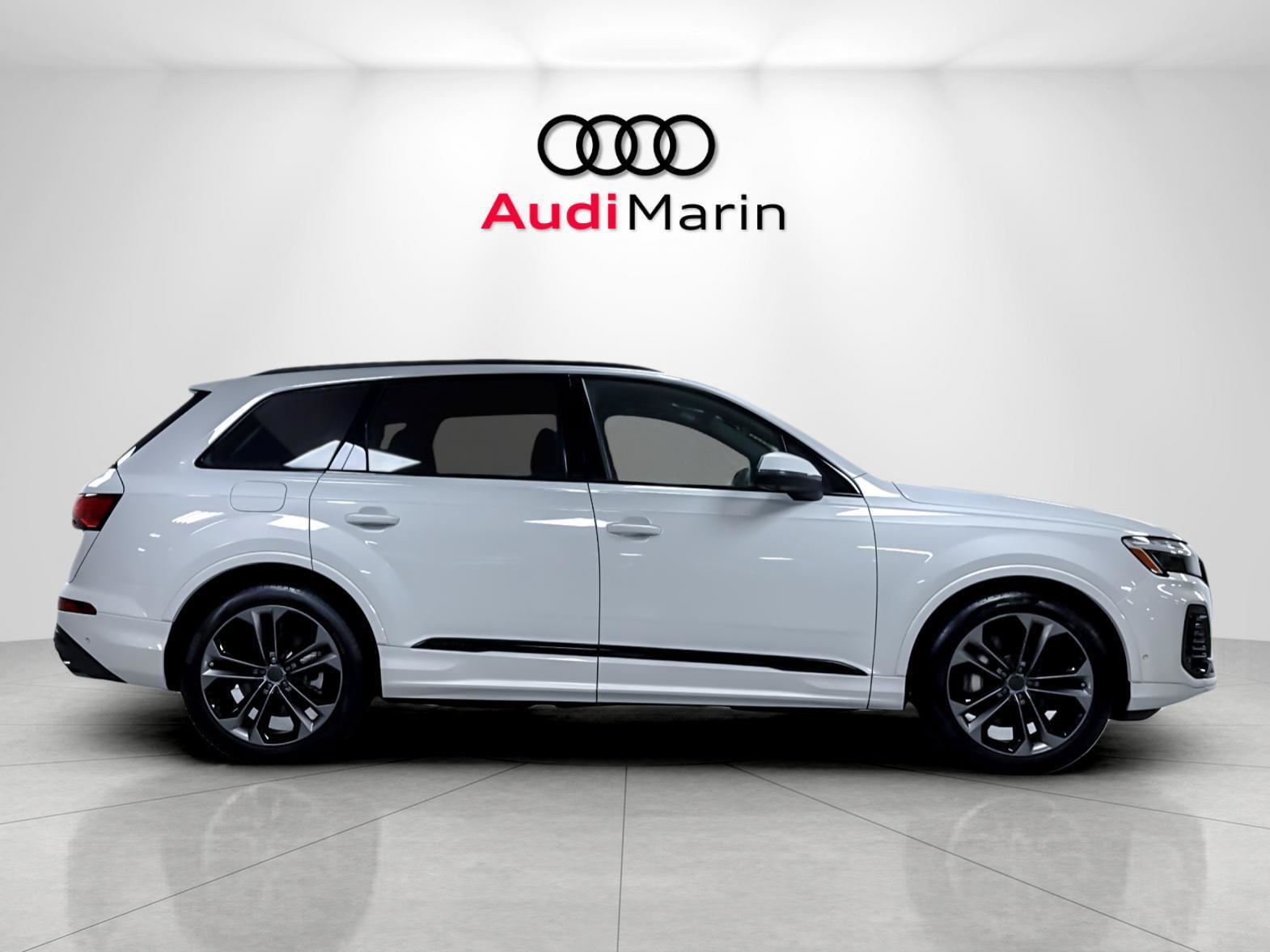 Certified 2026 Audi Q7 3.0T Premium Plus AWD/4WD image 6