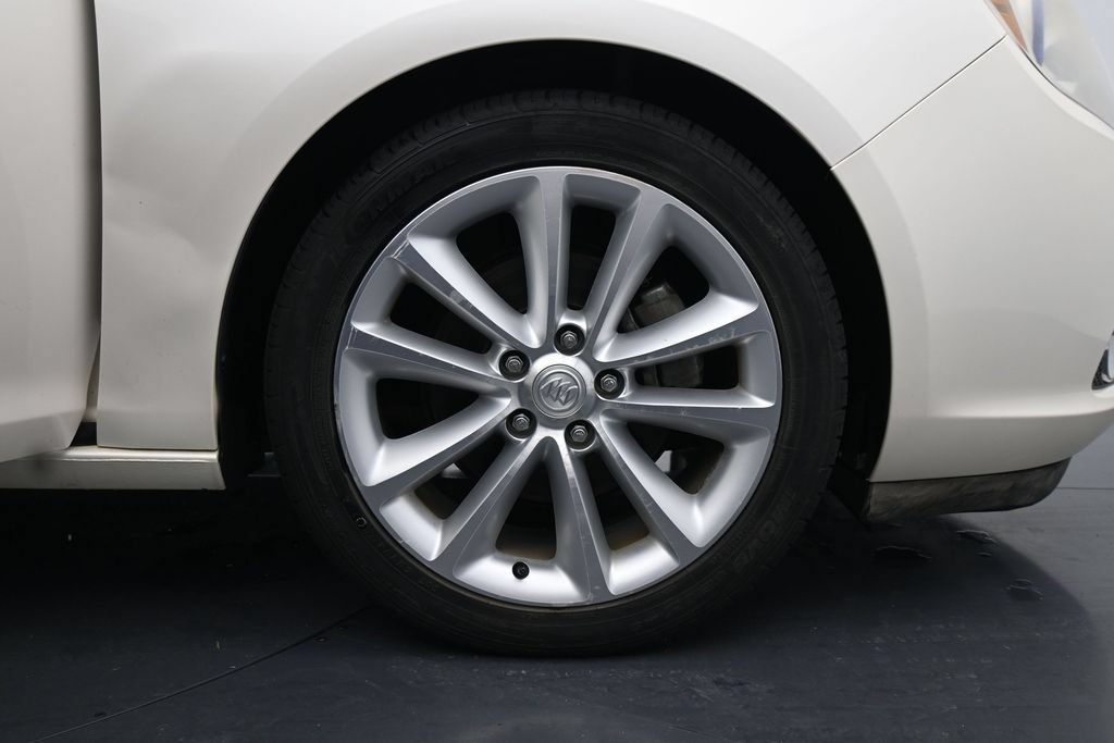 Used 2012 Buick Verano Convenience FWD image 13
