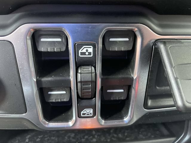 Used 2023 Jeep Gladiator Sport AWD/4WD image 22