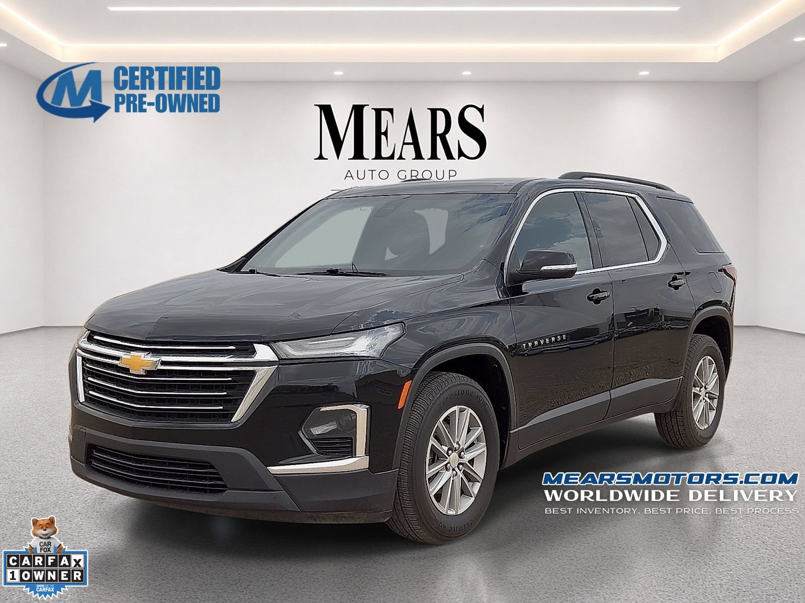 Used 2022 Chevrolet Traverse LT AWD/4WD image 1