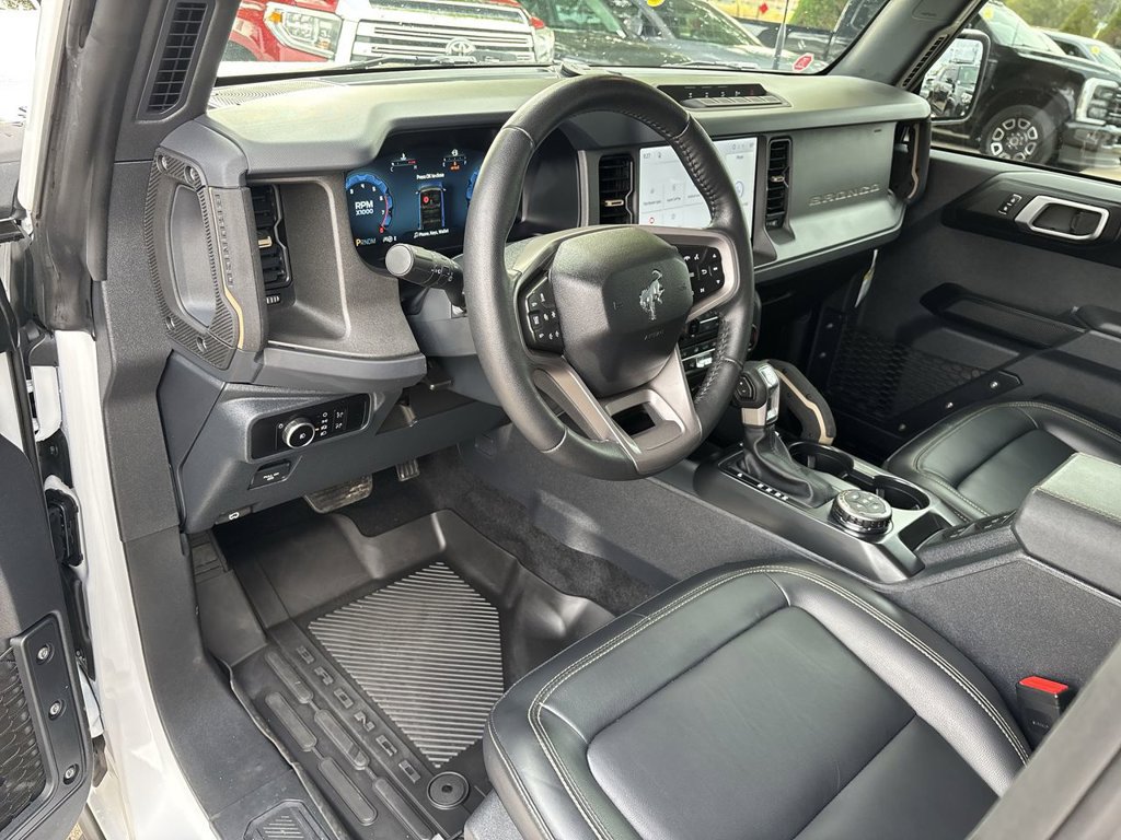 Used 2026 Ford Bronco Badlands AWD/4WD image 13