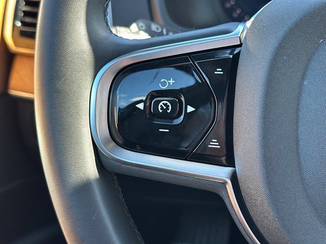 Certified 2024 Volvo XC90 T8 Plus w/ Protection Package AWD/4WD image 27