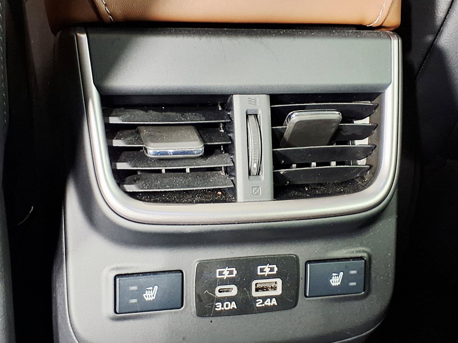 Used 2024 Subaru Outback Touring XT AWD/4WD image 12