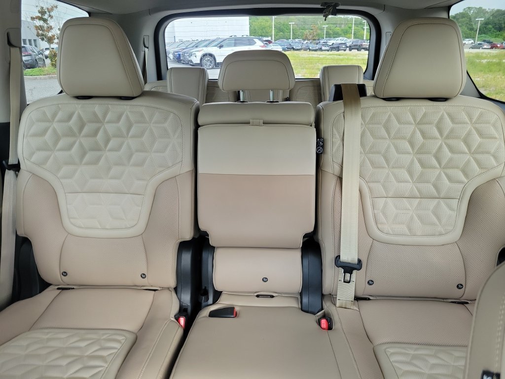 New 2026 Nissan Armada Platinum Reserve AWD/4WD image 18