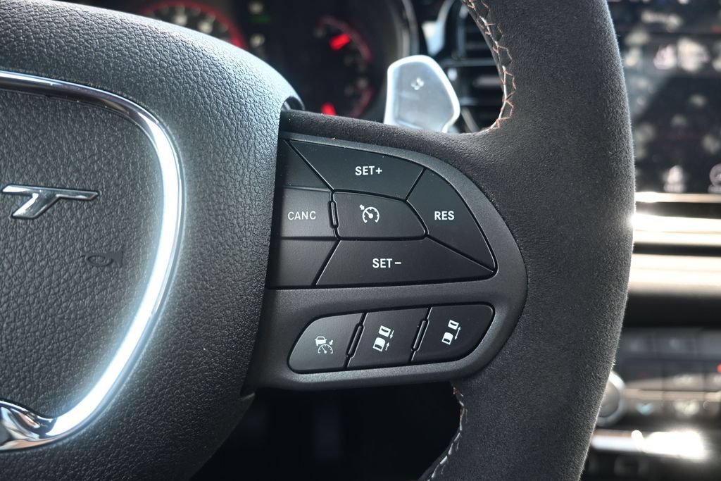 Used 2025 Dodge Durango SRT Hellcat AWD/4WD image 33