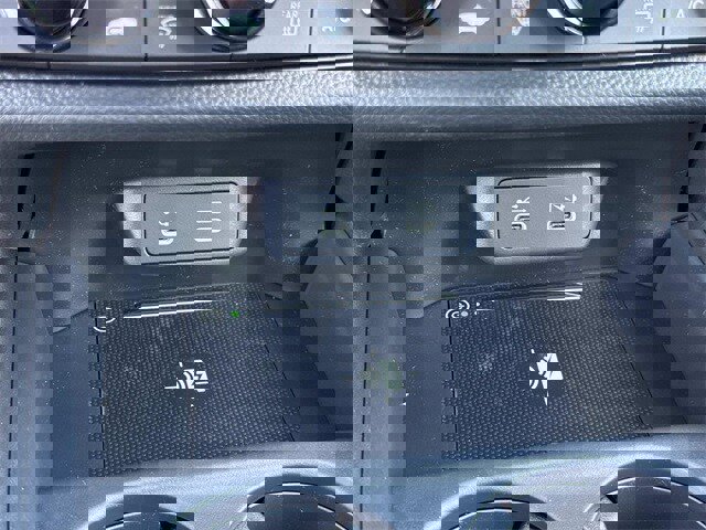 New 2026 Honda HR-V LX image 21