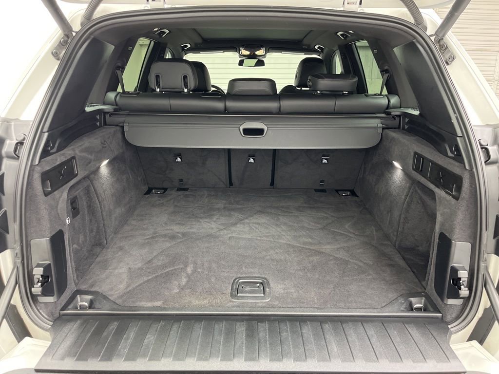 Used 2024 BMW X5 sDrive40i w/ Premium Package image 24