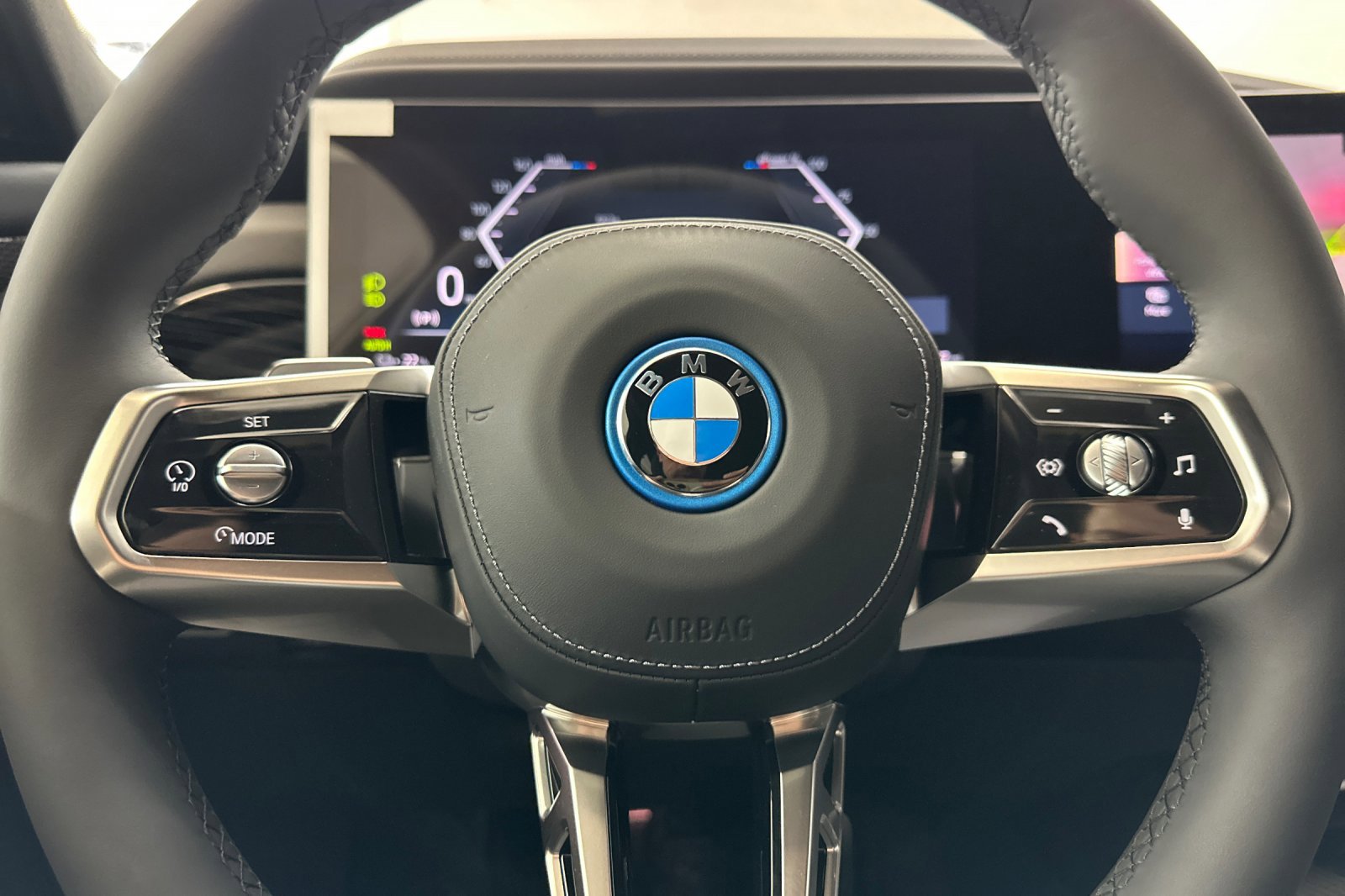 New 2026 BMW i7 eDrive50 w/ Executive Package image 16