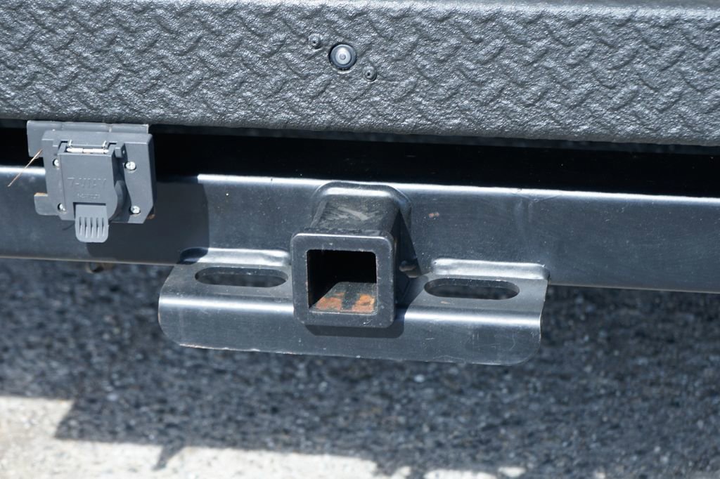 Used 2024 Chevrolet Silverado 3500 LT w/ Convenience Package AWD/4WD image 43
