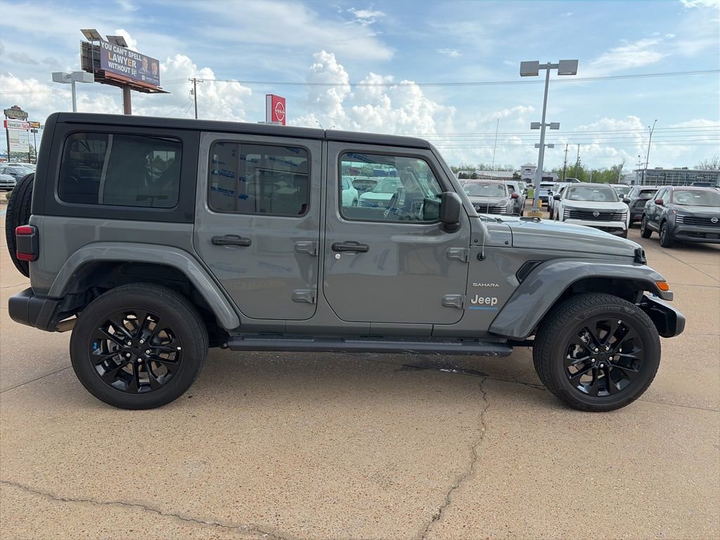 Used 2023 Jeep Wrangler Unlimited Sahara image 5