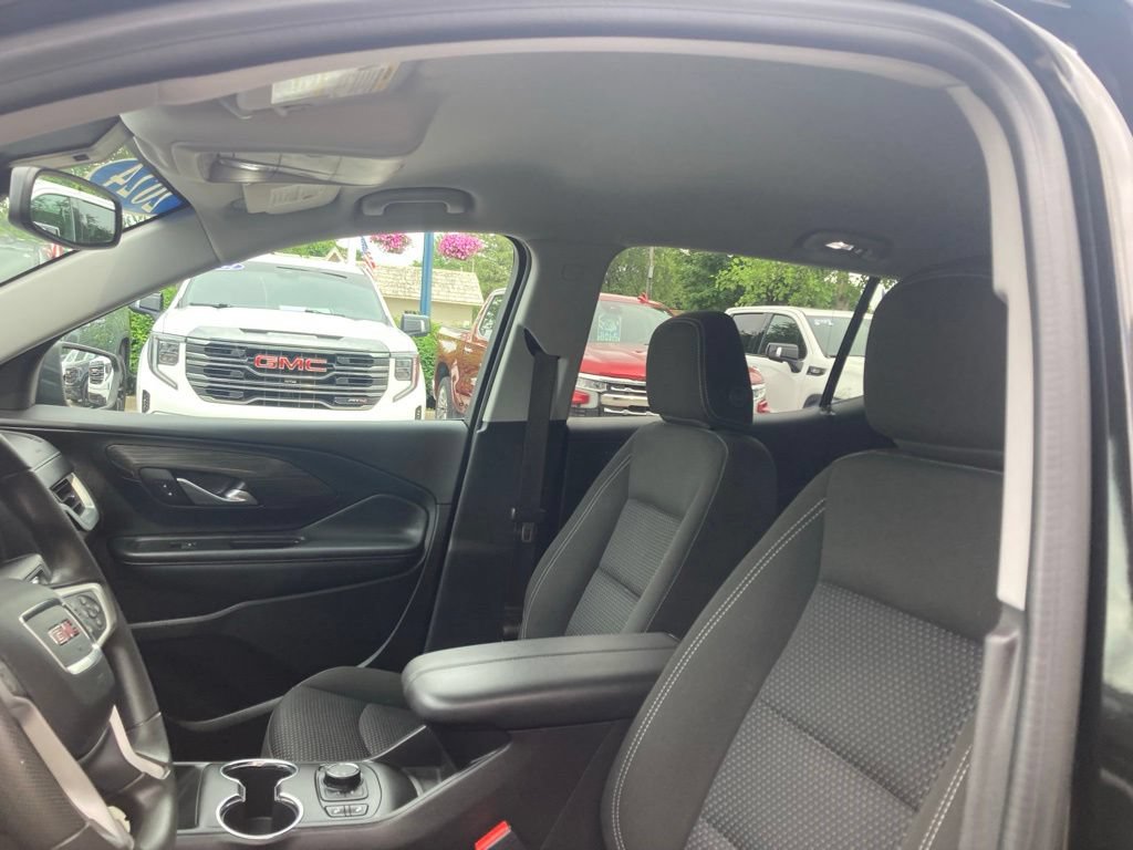 Certified 2024 GMC Terrain SLE w/ Driver Convenience Package AWD/4WD image 26