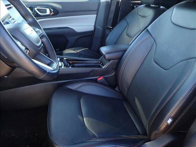 Used 2022 Jeep Compass Limited image 9