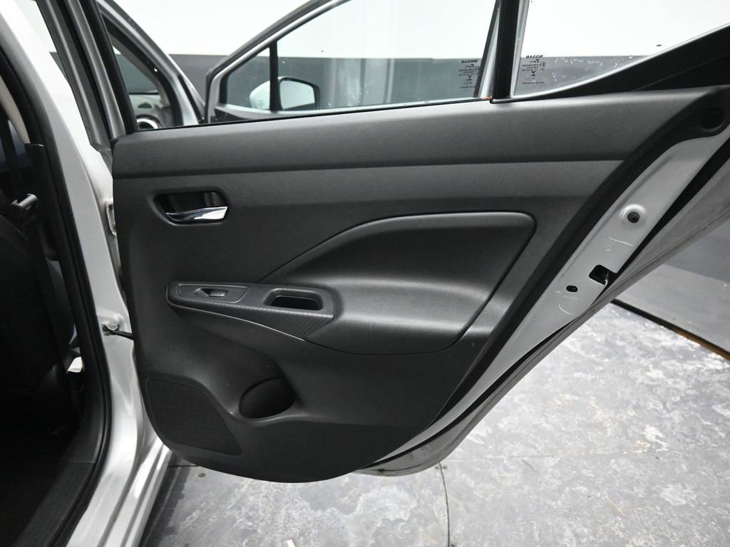 Used 2023 Nissan Versa SV image 20