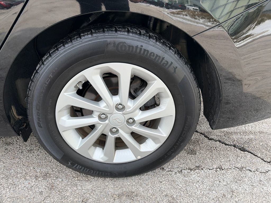 Used 2019 Hyundai Accent SEL image 11