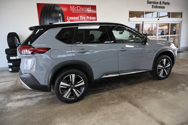 Used 2021 Nissan Rogue Platinum FWD image 5