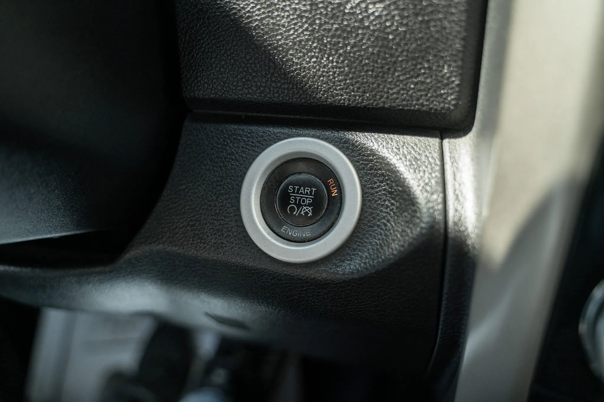 Used 2013 RAM 1500 Laramie w/ Convenience Group image 23