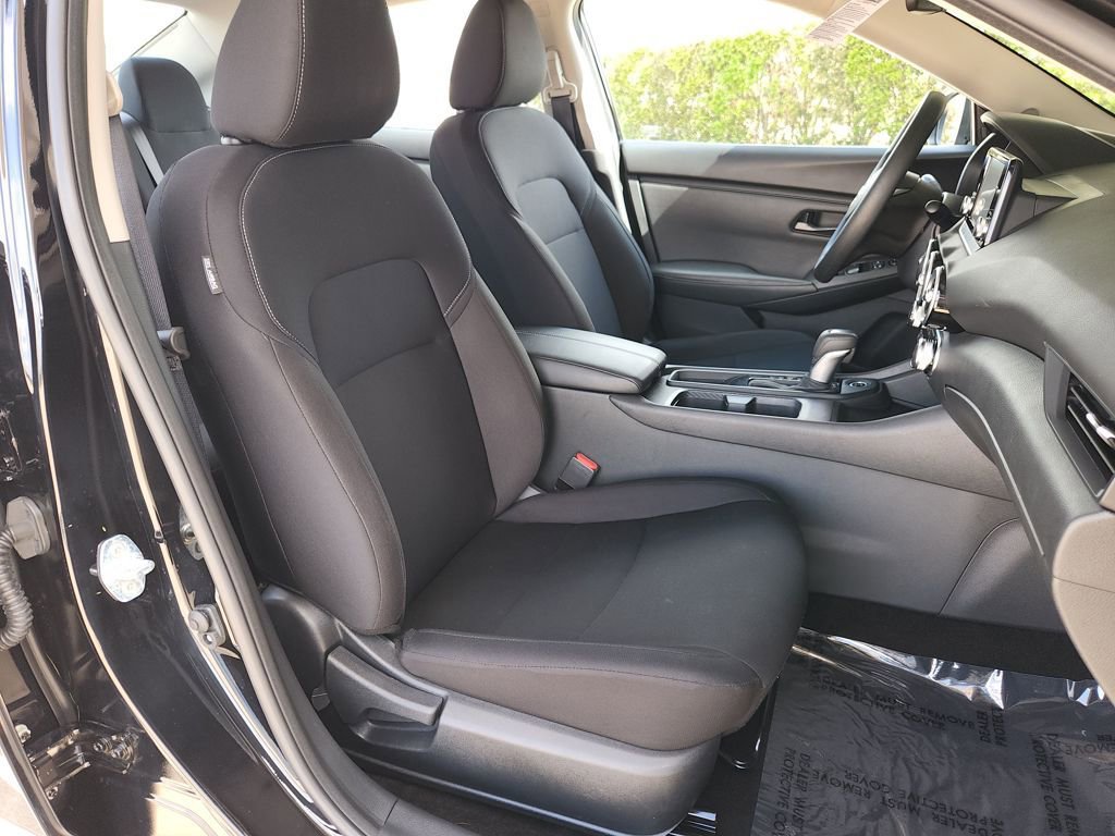 Used 2025 Nissan Sentra S FWD image 15