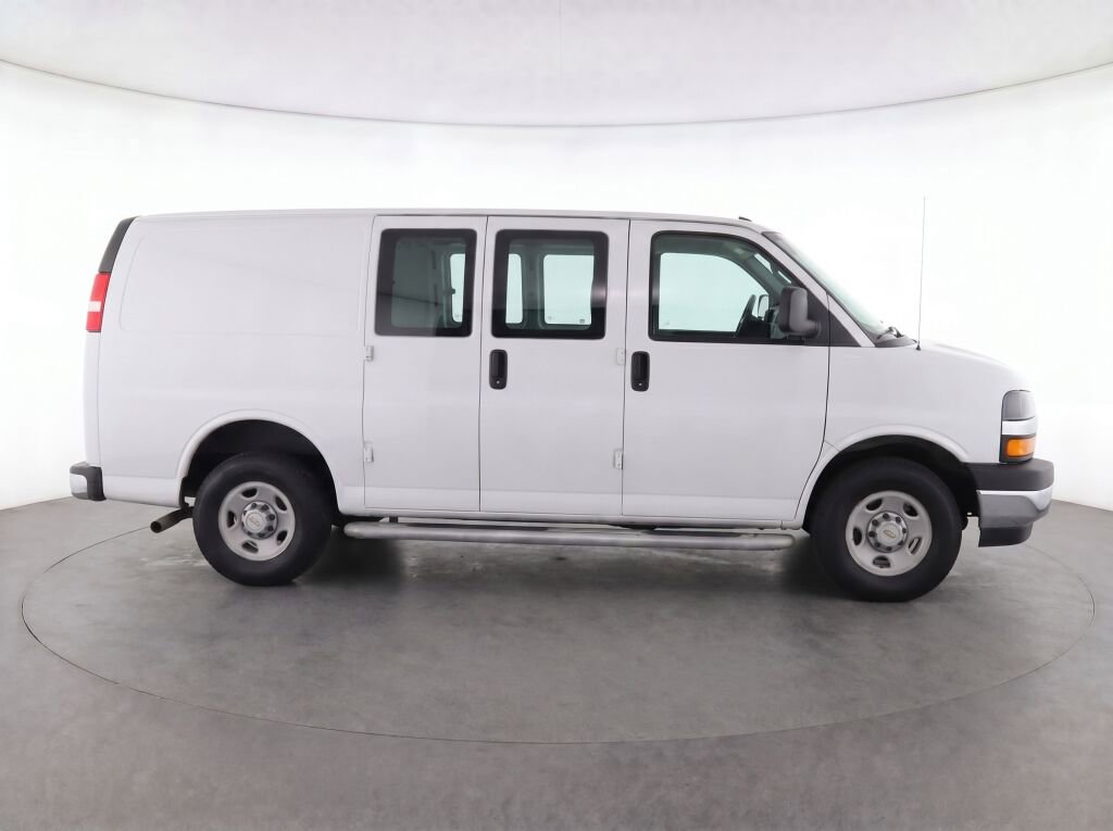 Used 2024 Chevrolet Express 2500 w/ Driver Convenience Package RWD image 8