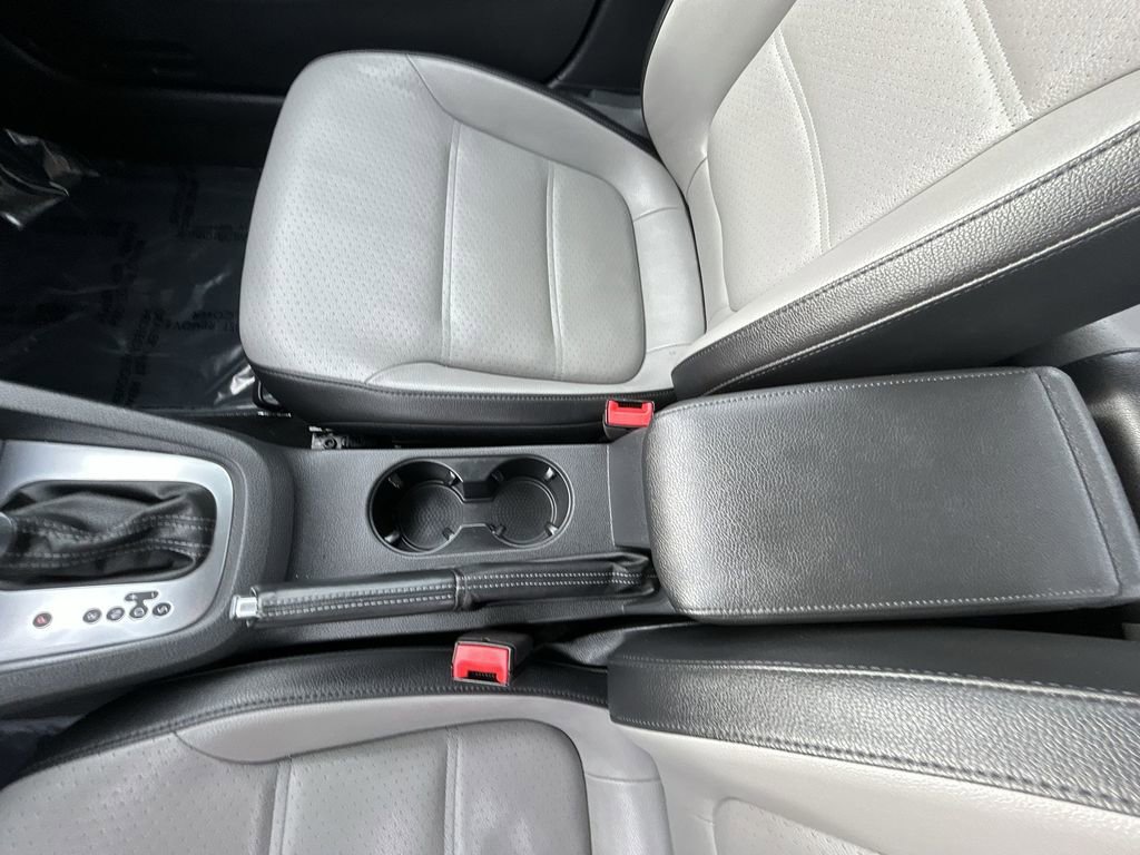 Used 2013 Volkswagen Jetta SEL Premium image 21