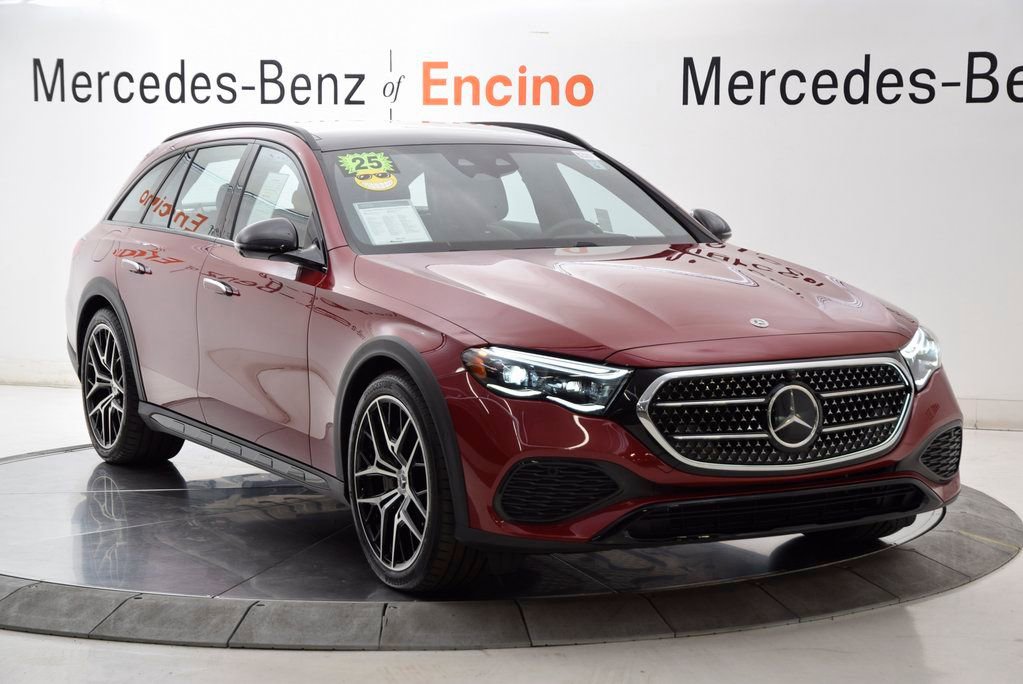 Used 2025 Mercedes-Benz E 450 4MATIC All-Terrain Wagon image 8