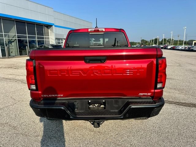 Used 2024 Chevrolet Colorado ZR2 w/ ZR2 Convenience Package III AWD/4WD image 4