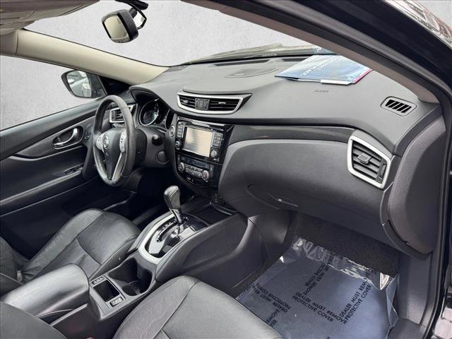 Used 2015 Nissan Rogue SL w/ SL Premium Package image 21