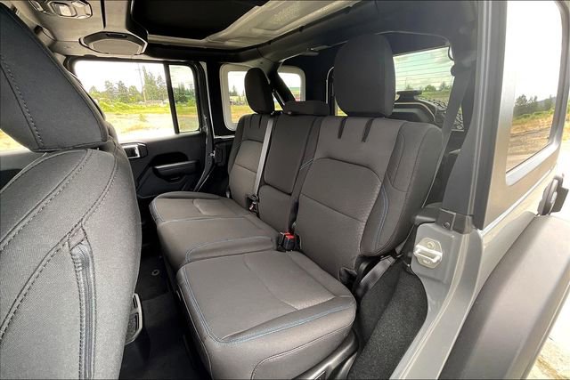 New 2023 Jeep Wrangler Unlimited Rubicon 4xe w/ Steel Bumper Group image 10