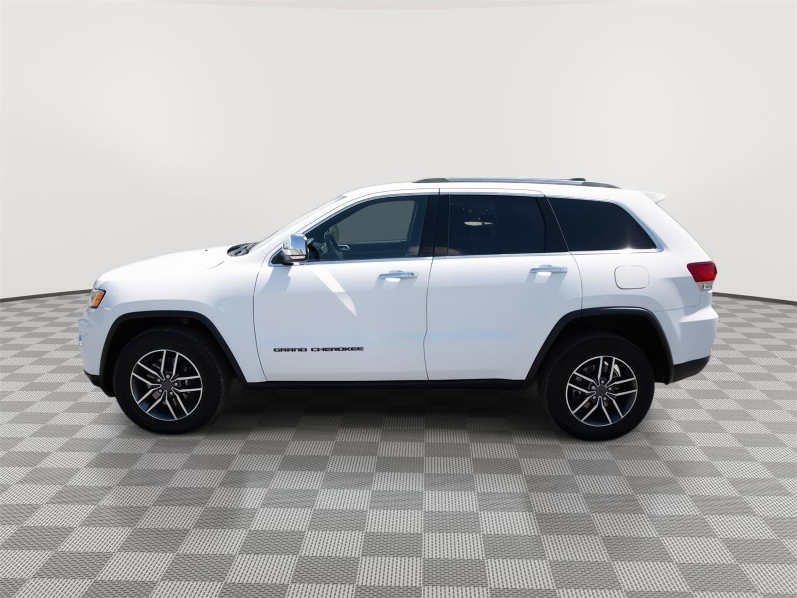 Used 2021 Jeep Grand Cherokee Limited AWD/4WD image 8