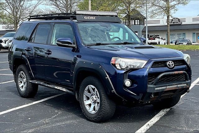 Used 2016 Toyota 4Runner Trail Premium image 2