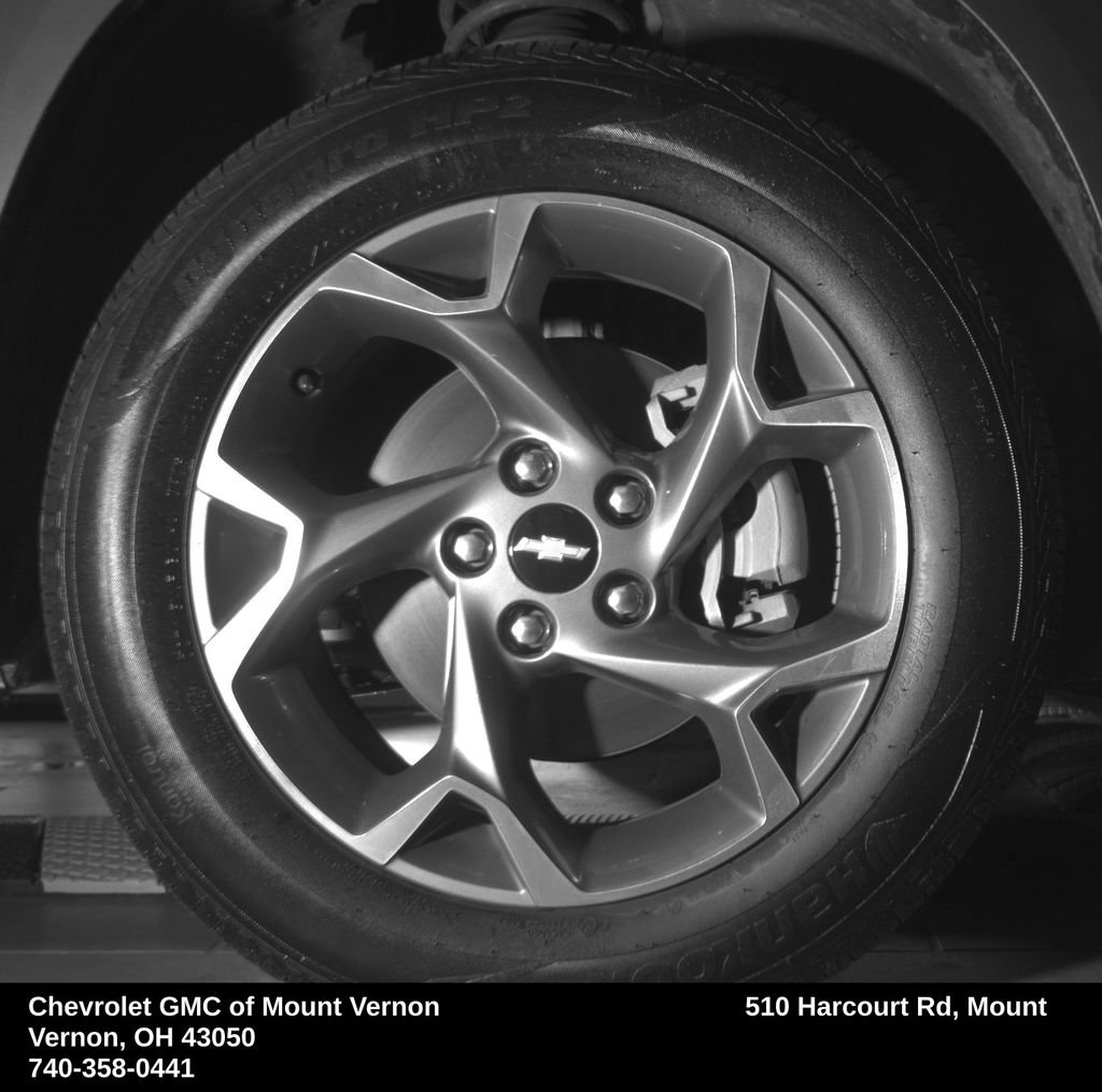 Used 2026 Chevrolet Trax LT FWD image 14